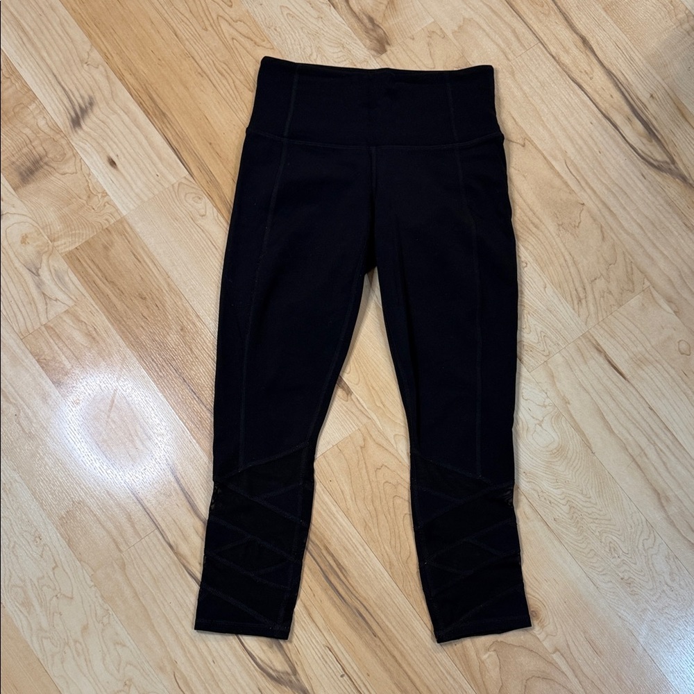 Athleta Black XS Leggings mesh detail